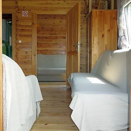 Letniskowe Lodge *