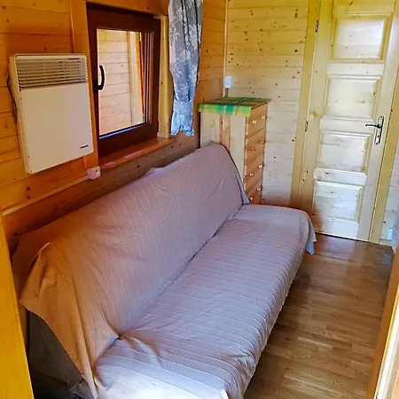 Lodge Letniskowe *